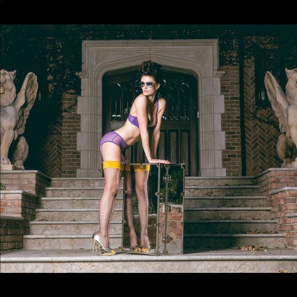 Meet your Posher, Robin - Picture 7 of 10